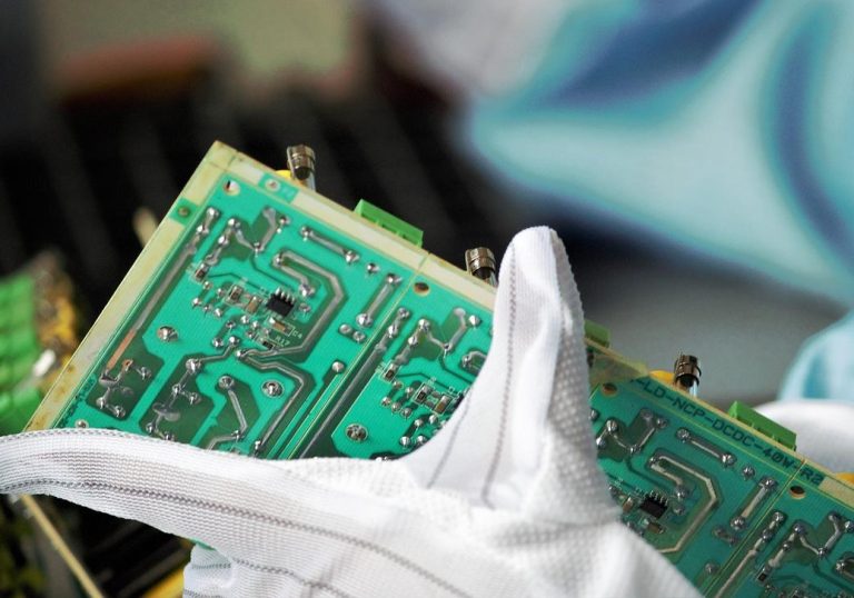 Gia Công Hàn PCB PCBA